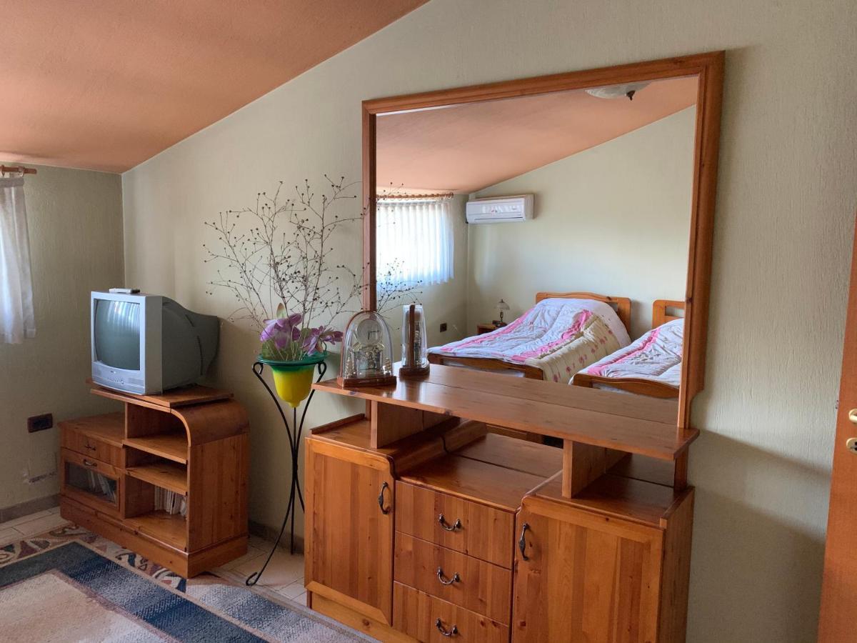 Tirana Apartment B&B エクステリア 写真